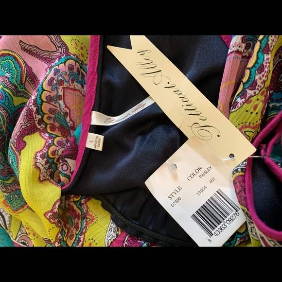 Beautiful paisley midi multi colored sheer layered - Picture 6 of 8